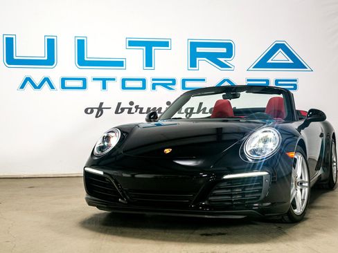Used 2017 Porsche 911 Carrera image 13