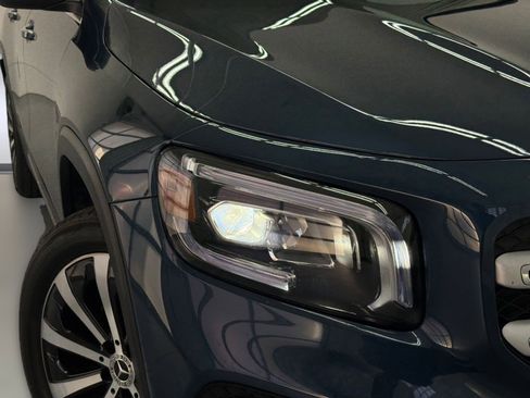 Used 2023 Mercedes-Benz GLB 250 image 10