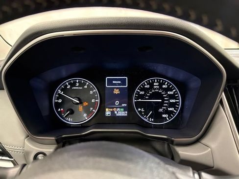 Used 2024 Subaru Outback Limited AWD/4WD image 25