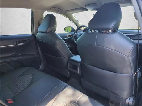 Used 2023 Toyota Camry SE FWD image 23
