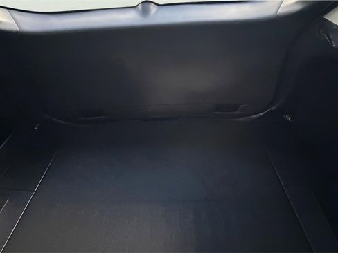 Used 2021 Toyota RAV4 LE image 51