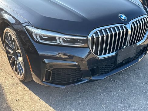 Used 2021 BMW 750i xDrive w/ Autobahn Package AWD/4WD image 20
