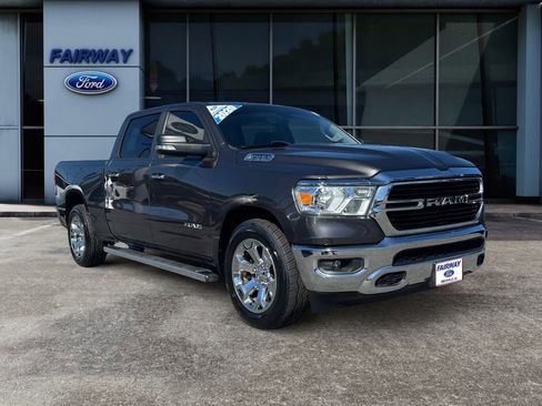 Used 2020 RAM 1500 Big Horn image 3