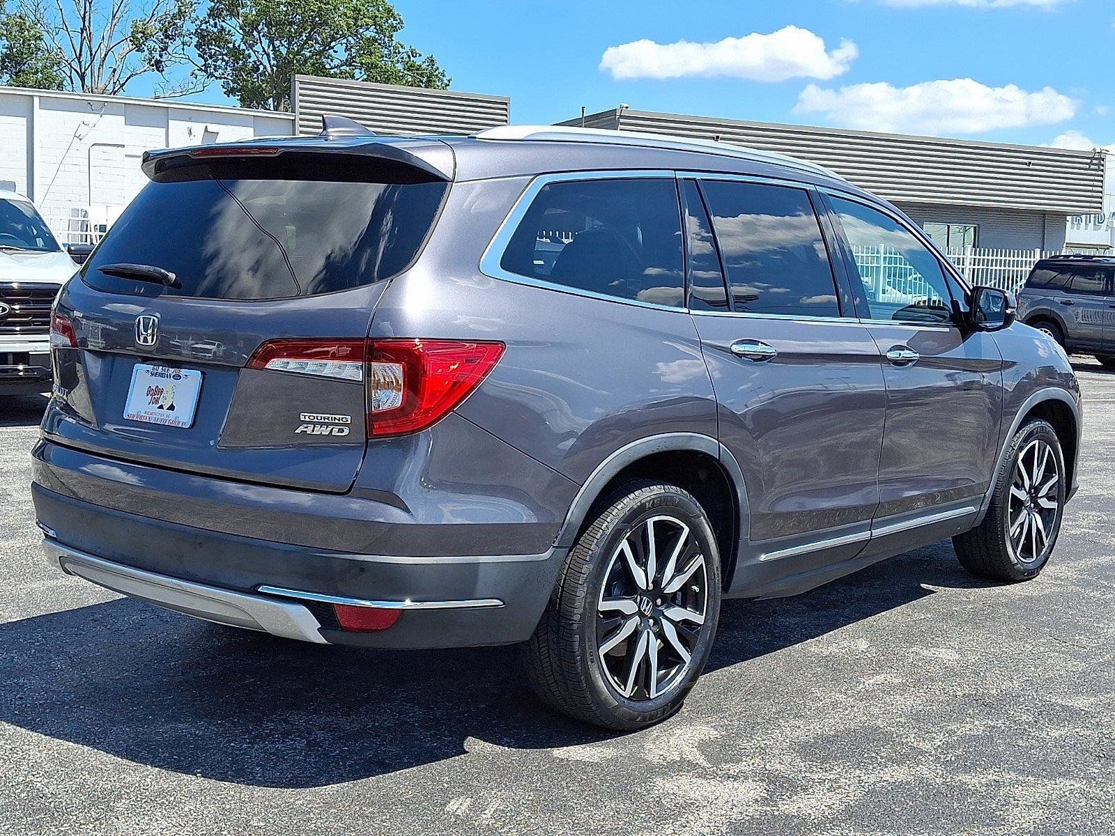 Used 2021 Honda Pilot Touring image 6