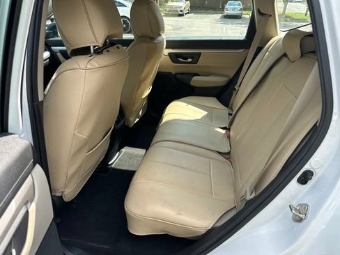 Used 2019 Honda CR-V LX image 9