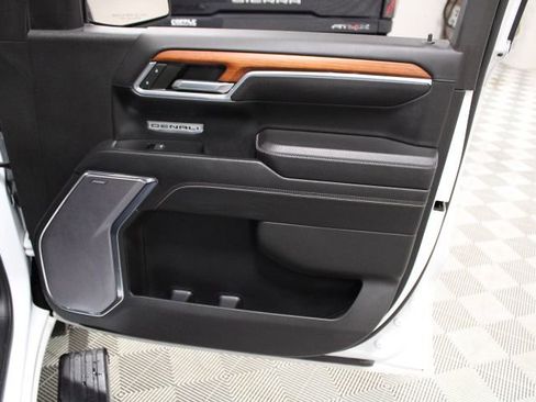 Used 2023 GMC Sierra 1500 Denali w/ Denali Reserve Package image 27