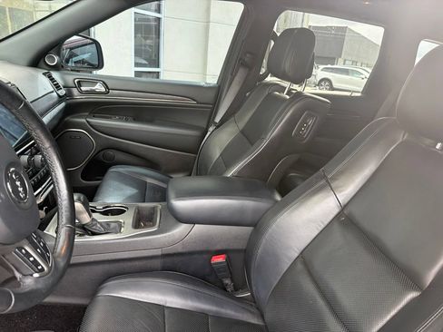 Used 2021 Jeep Grand Cherokee High Altitude RWD image 2
