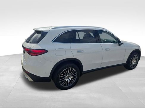 New 2026 Mercedes-Benz GLC 300 4MATIC image 5