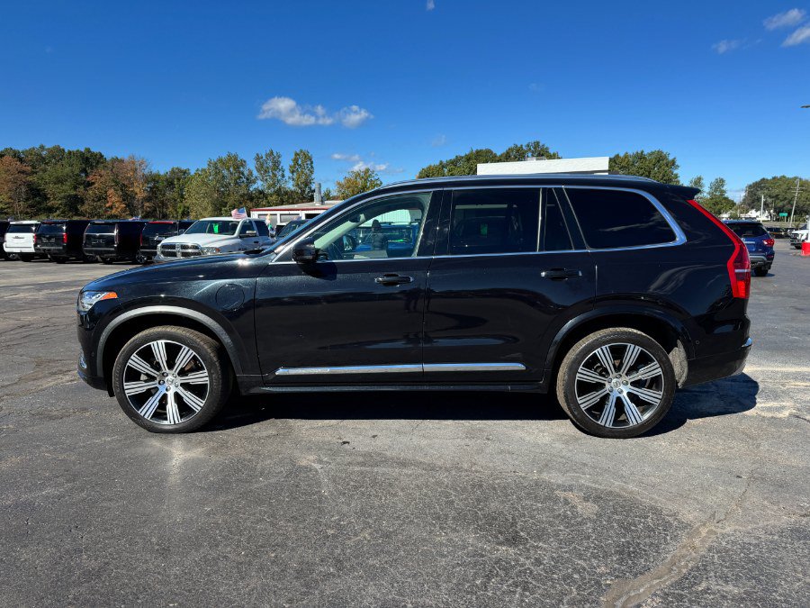 Used 2021 Volvo XC90 T8 Inscription w/ Advanced Package AWD/4WD image 2