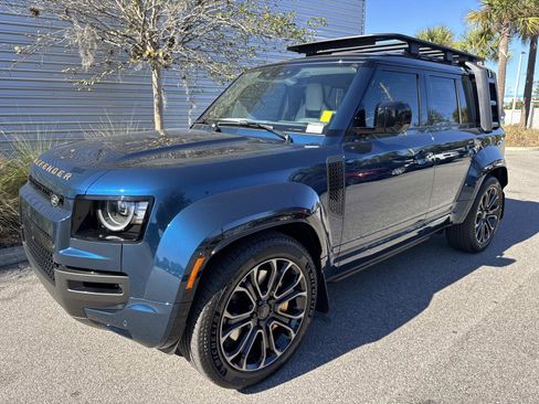 Certified 2026 Land Rover Defender 110 OCTA image 1