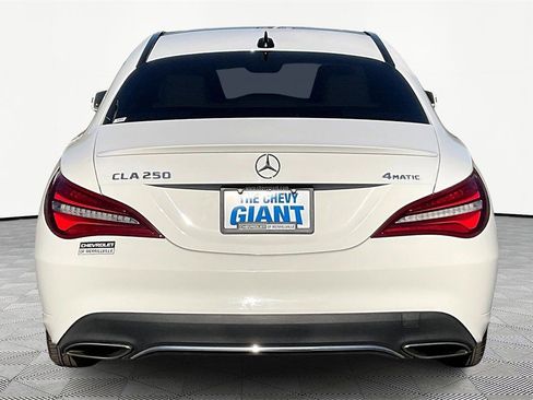 Used 2019 Mercedes-Benz CLA 250 4MATIC w/ Premium Package image 6
