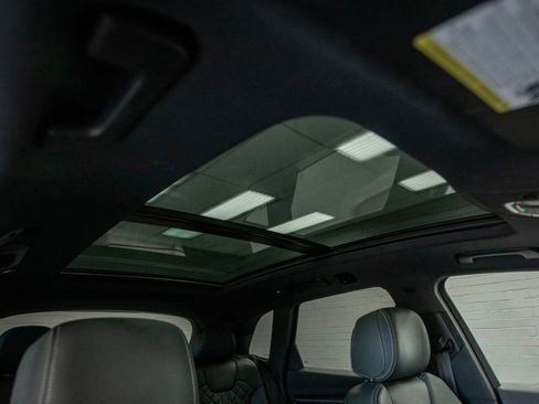 Used 2023 Audi SQ5 Premium Plus w/ Premium Plus Package image 29
