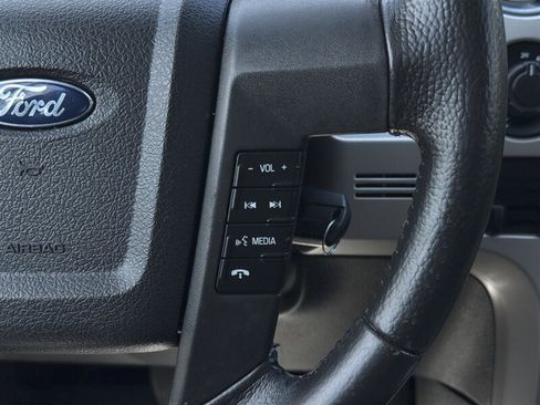 Used 2014 Ford F150 FX4 w/ Equipment Group 402A Luxury AWD/4WD image 23