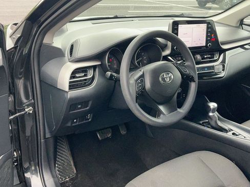 Certified 2021 Toyota C-HR LE FWD image 22