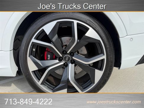 Used 2024 Audi RS Q8 AWD/4WD image 67
