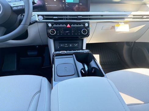 New 2026 Hyundai Tucson Limited image 19