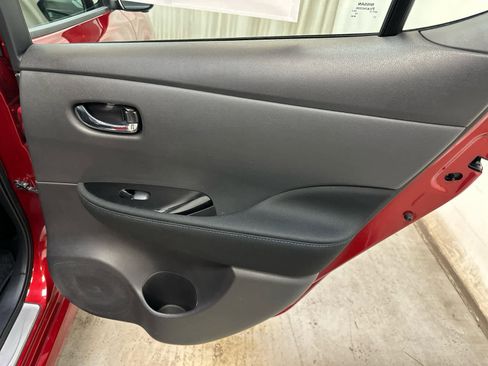 Certified 2023 Nissan Leaf SV Plus image 29