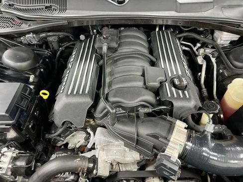 Used 2013 Dodge Challenger SRT8 RWD image 23