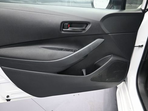 Used 2024 Toyota Corolla LE image 11