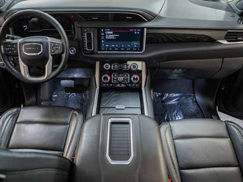 Used 2024 GMC Yukon Denali w/ Max Trailering Package AWD/4WD image 29