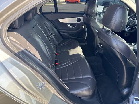 Used 2019 Mercedes-Benz C 300 Sedan image 15