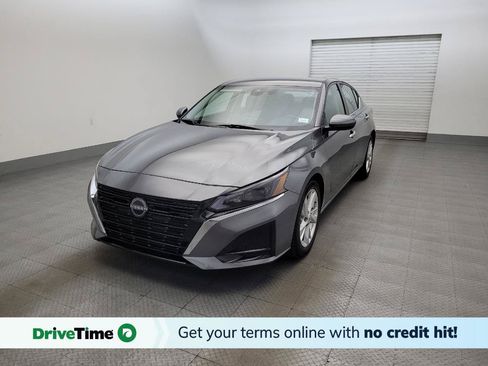 Used 2023 Nissan Altima 2.5 SV FWD image 1