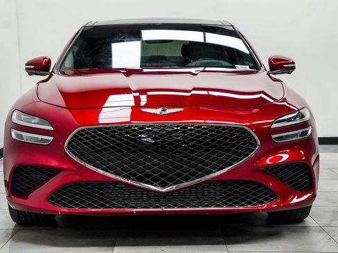 Used 2022 Genesis G70 3.3T image 7