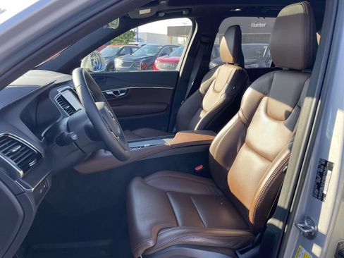 Used 2023 Volvo XC90 T8 Ultimate w/ Protection Package Premier AWD/4WD image 8