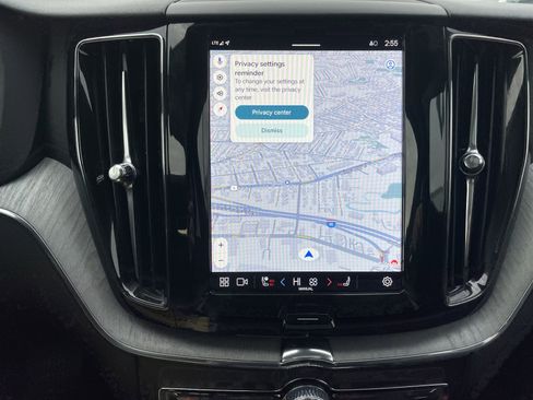 Used 2025 Volvo XC60 B5 Plus image 48