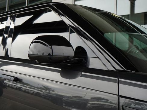 Used 2024 Land Rover Range Rover Sport Dynamic SE image 11