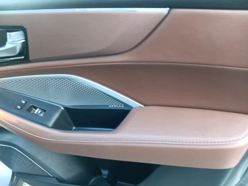 Used 2023 Acura MDX SH-AWD w/ Technology Package image 24