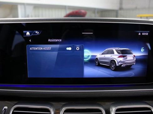 Used 2024 Mercedes-Benz GLE 450e 4MATIC image 28