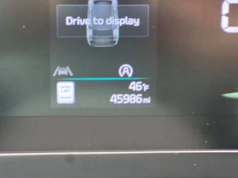 Used 2024 Kia Sportage LX image 22