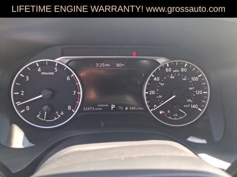 Used 2025 Nissan Rogue SV FWD image 11