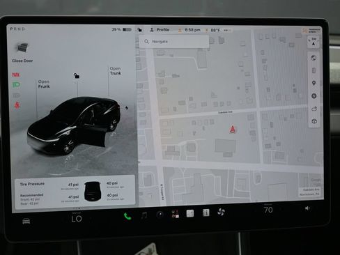 Used 2026 Tesla Model Y Long Range RWD image 23