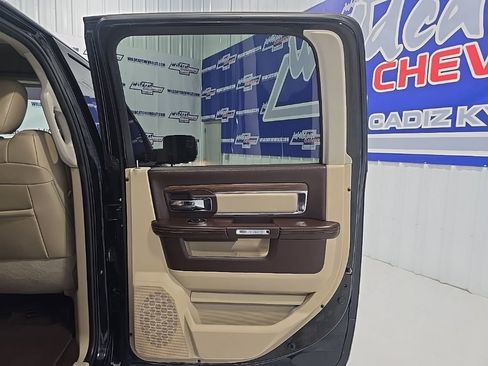 Used 2015 RAM 1500 Laramie w/ Convenience Group image 22