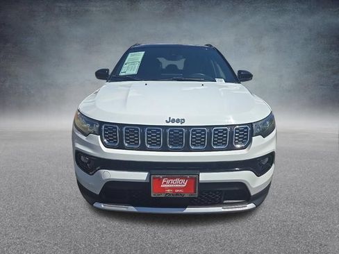 Used 2024 Jeep Compass Limited AWD/4WD image 9