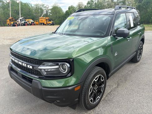 Used 2025 Ford Bronco Sport Outer Banks w/ Outer Banks Tech Package+ image 7