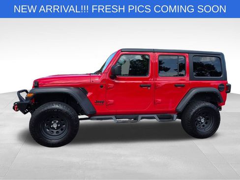 Used 2021 Jeep Wrangler Unlimited Sport AWD/4WD image 4