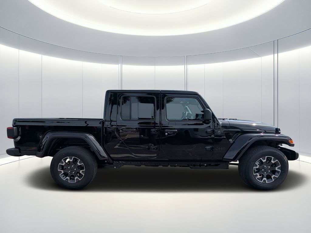 New 2026 Jeep Gladiator Sport AWD/4WD image 3