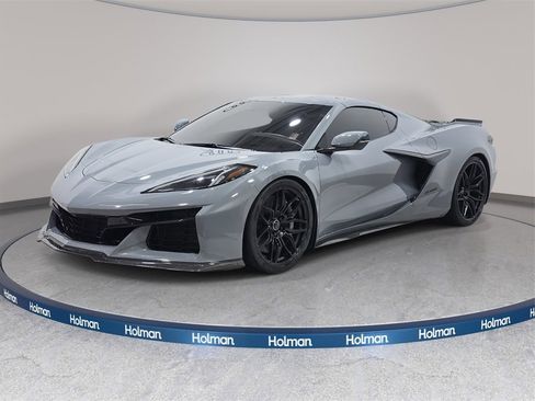 Used 2024 Chevrolet Corvette Z06 image 1