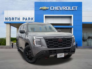 Used 2025 Nissan Armada PRO-4X video 1