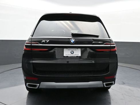 New 2026 BMW X7 xDrive40i w/ Premium Package image 6