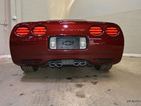 Used 2003 Chevrolet Corvette Convertible w/ Preferred Equipment Group1 RWD image 10