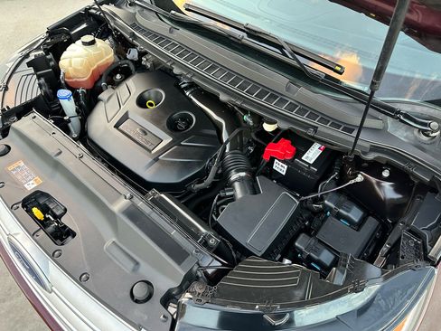 Used 2017 Ford Edge SEL w/ Equipment Group 201A image 54