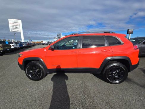 Used 2021 Jeep Cherokee Trailhawk w/ Sun, Sound & Nav Group image 7