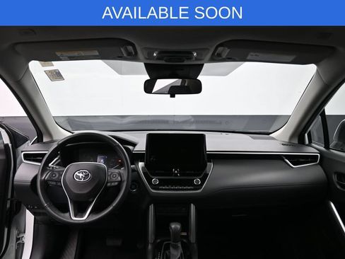 Used 2023 Toyota Corolla Cross LE w/ Moonroof Package AWD/4WD image 26