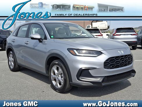 Certified 2024 Honda HR-V LX image 1