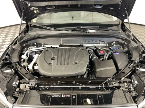 Used 2023 Volvo XC60 B5 Plus w/ Climate Package image 40