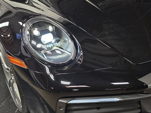 Certified 2024 Porsche 911 Carrera T RWD image 12